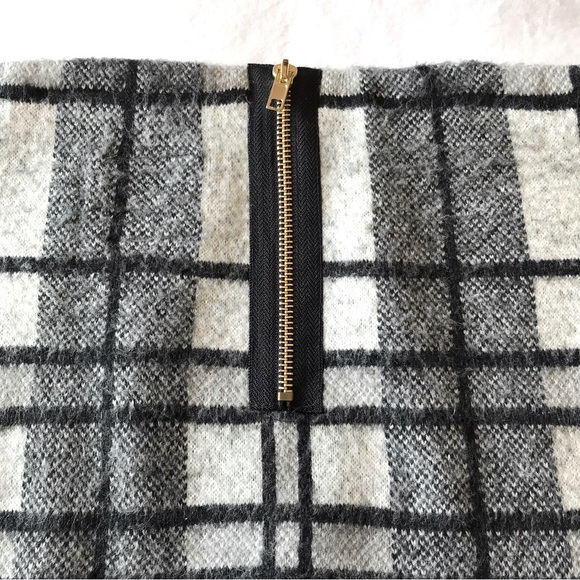 Plaid Mini Skirt - Picture 4 of 11